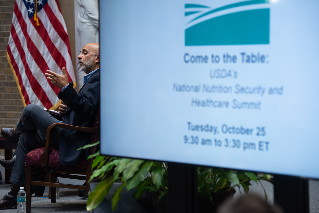 20221025-OSEC-CDP-0371 — illustrating government health plan